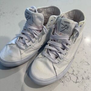 Vans Lizzie Classic White Canvas High-Tops